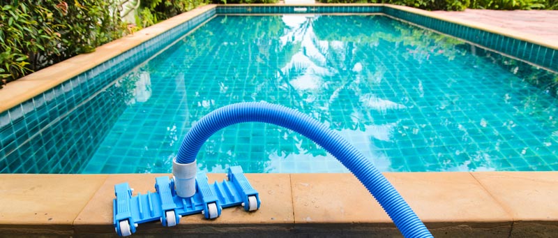 pool cleaning service in Riverside CA